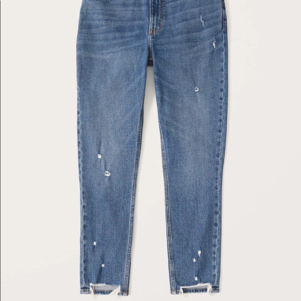 Abercrombie Curve Love high rise skinny jeans size 31  SOLD OUT